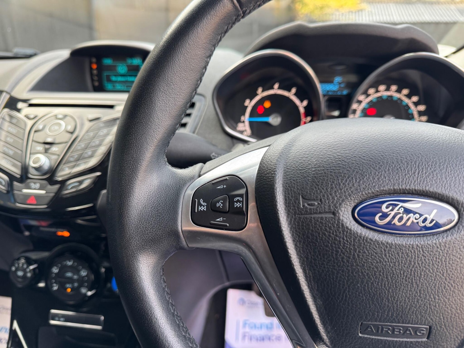 Used Ford Fiesta 2015 for sale - 76714576: Photo 24