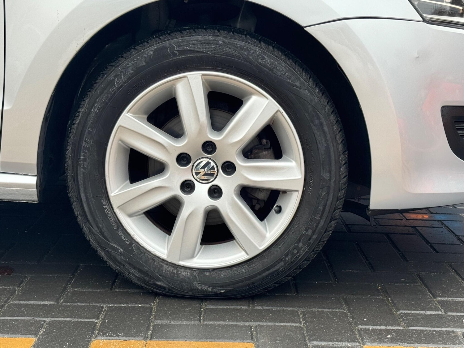 Used Volkswagen Polo 2010 for sale - 76498630: Photo 11