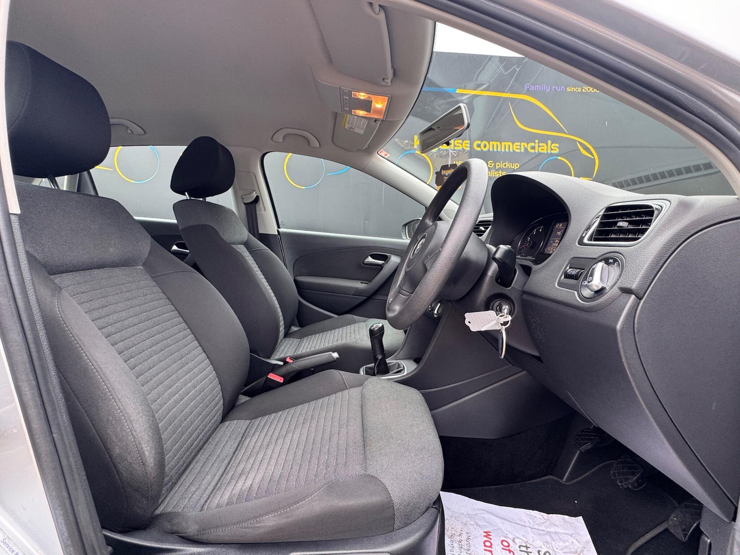 Used Volkswagen Polo 2010 for sale - 76498630: Photo 24