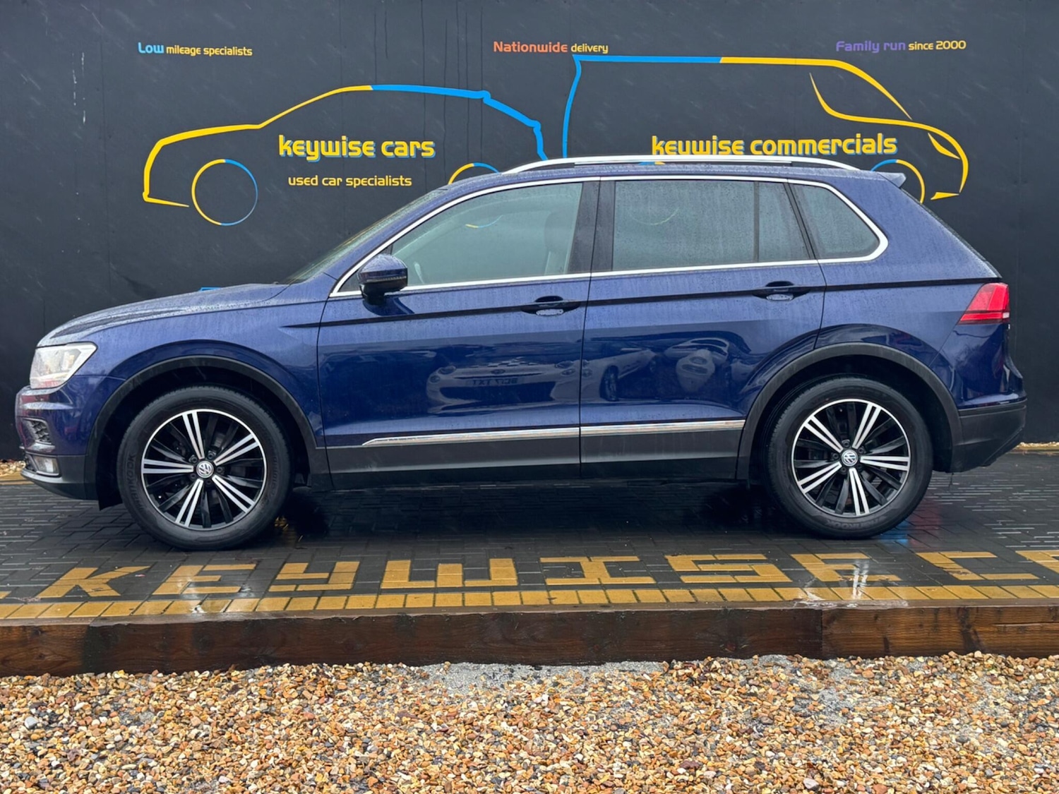 Used Volkswagen Tiguan 2018 for sale - 77279269: Photo 2