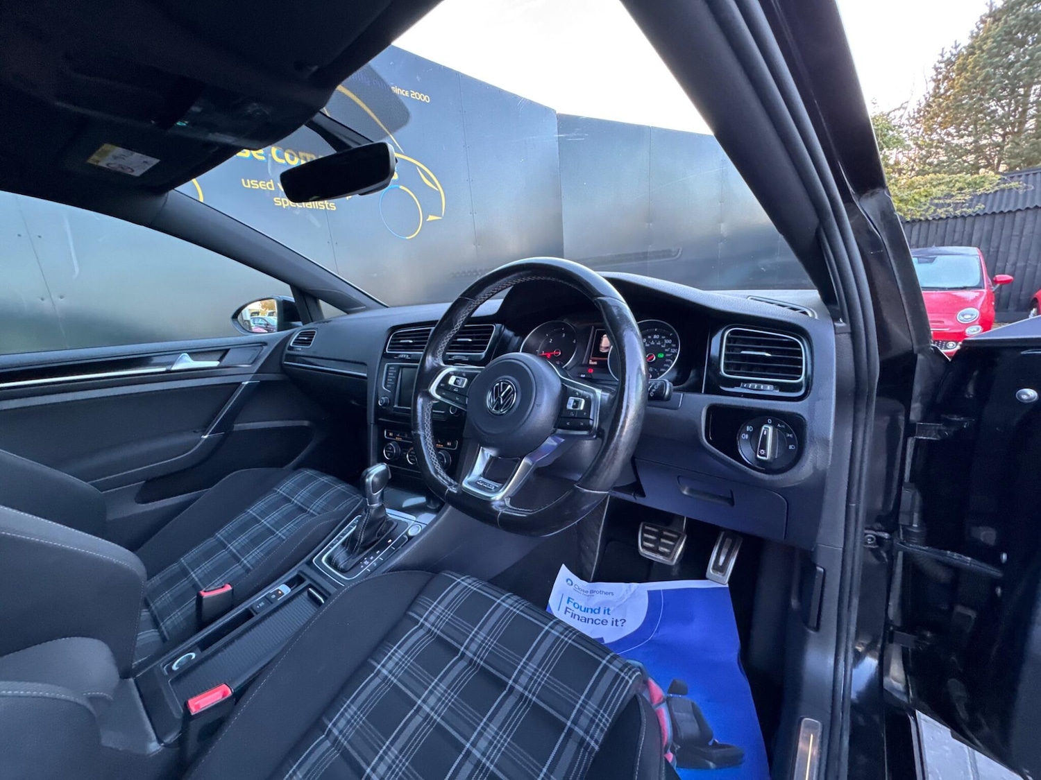 Used Volkswagen Golf 2017 for sale - 76657302: Photo 18