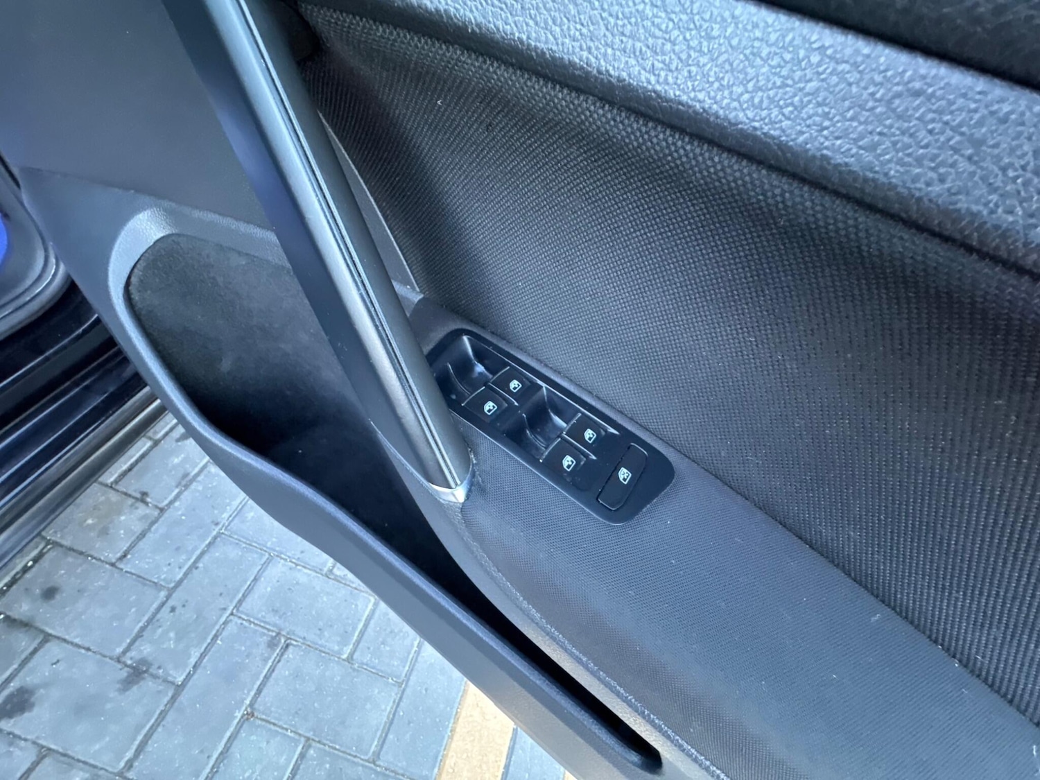 Used Volkswagen Golf 2017 for sale - 76657302: Photo 33