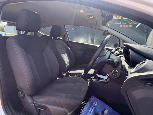 Used Ford Fiesta 2017 for sale - 75670036: Photo 19