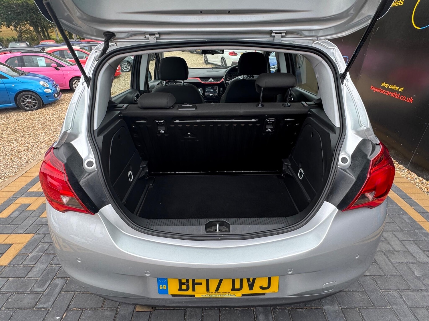 Vehicle 14