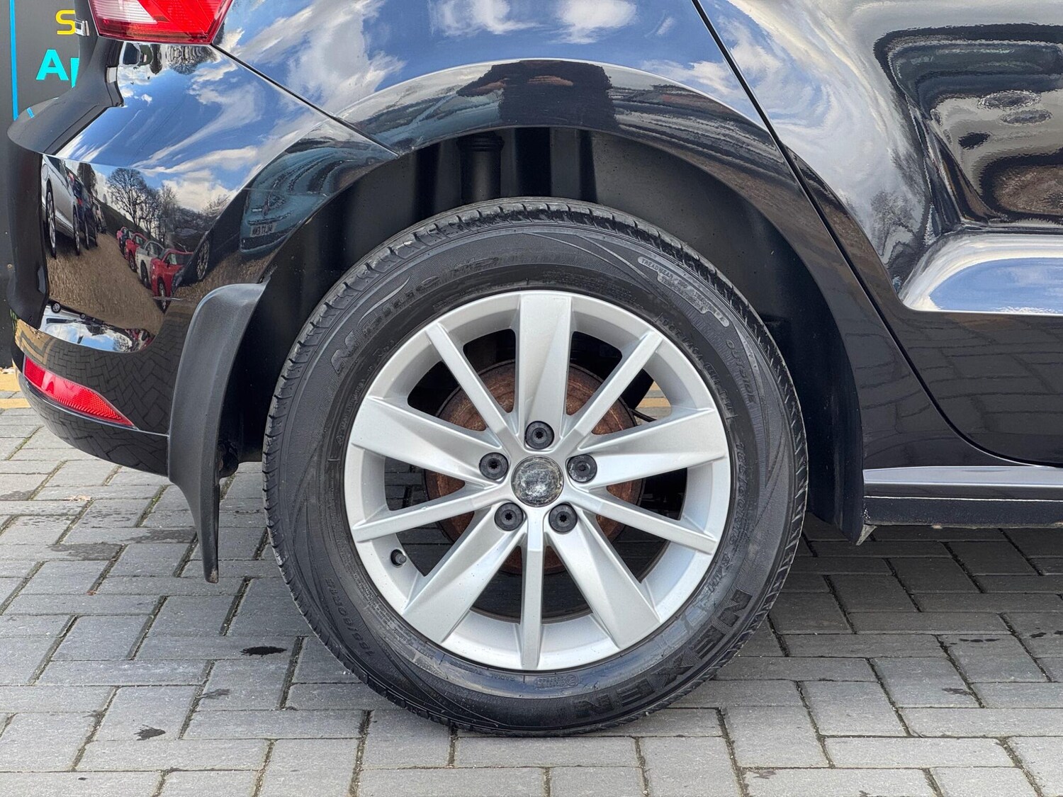 Used Volkswagen Polo for sale - 77722622: Photo 10