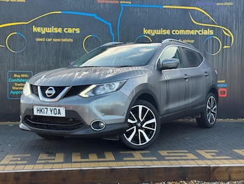 Used Nissan Qashqai 2017 for sale - 76772067: Photo