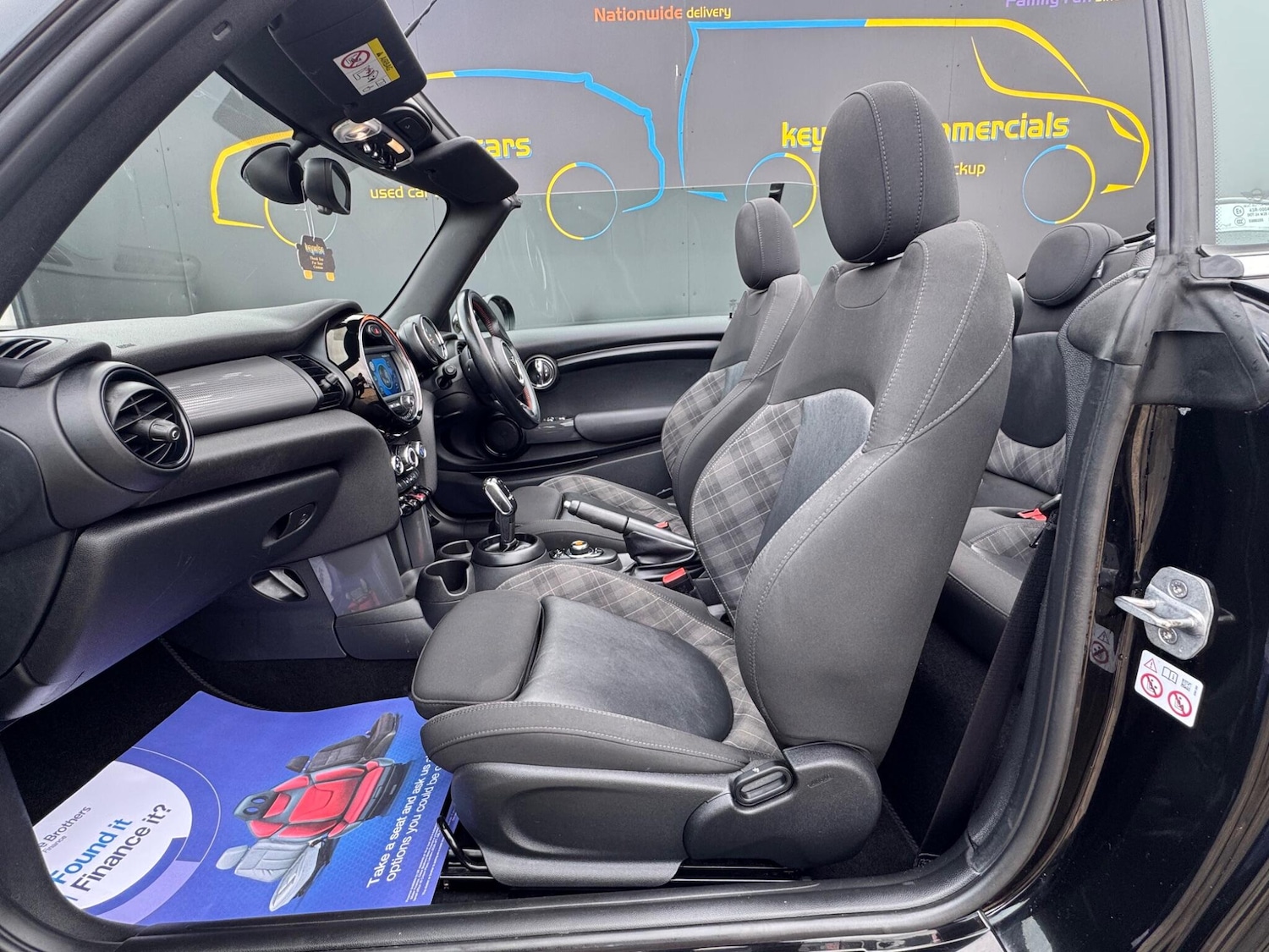 Used MINI Convertible 2018 for sale - 77924944: Photo 16