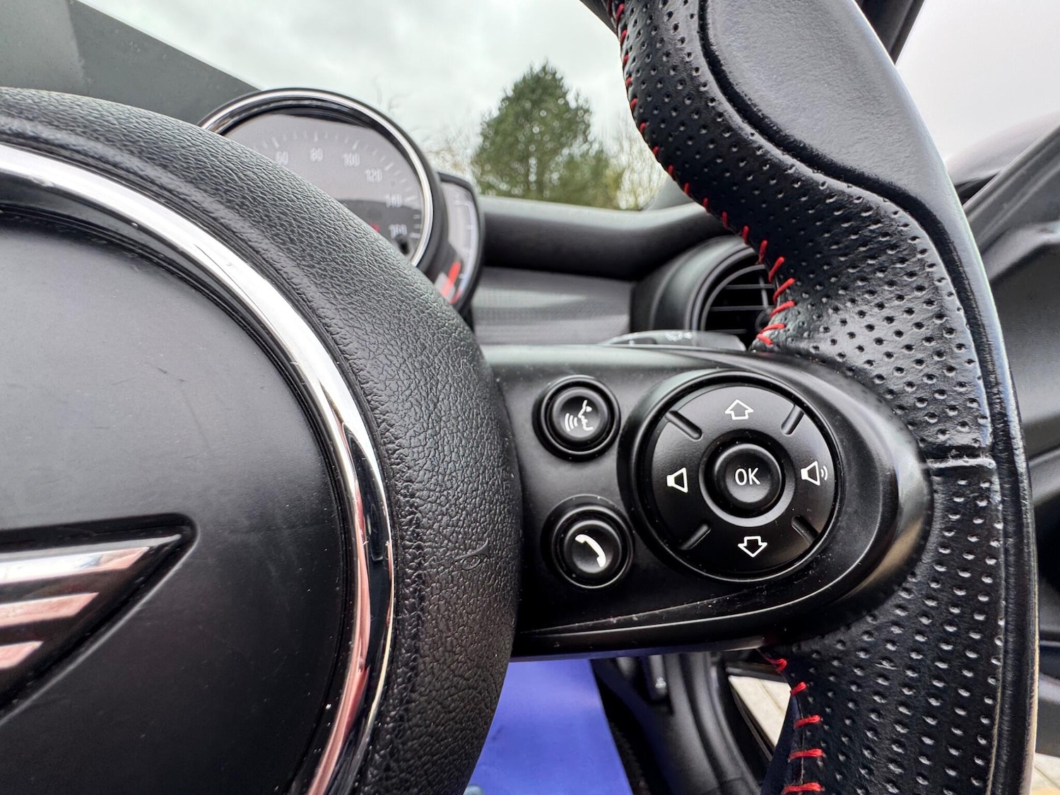 Used MINI Convertible 2018 for sale - 77924944: Photo 27