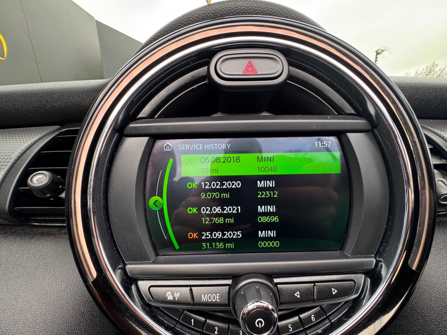 Used MINI Convertible 2018 for sale - 77924944: Photo 30