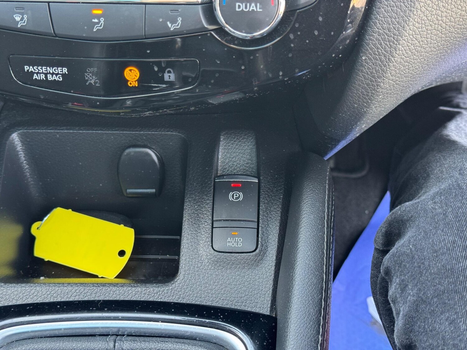 Used Nissan Qashqai for sale - 77722707: Photo 32