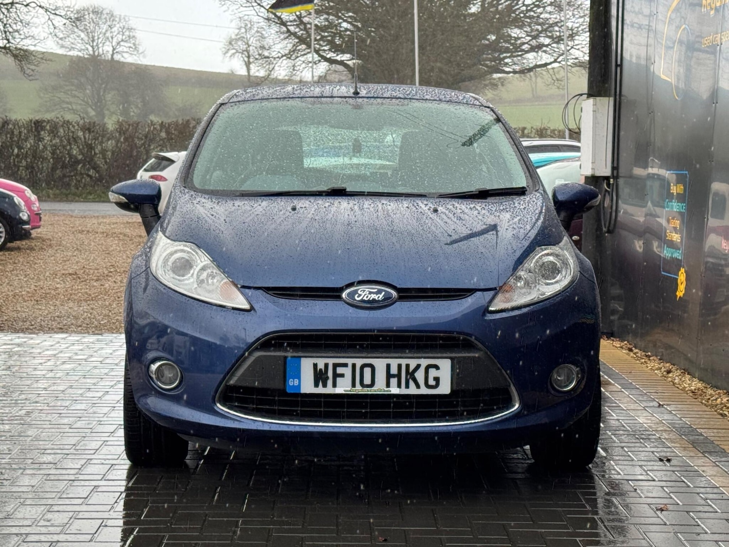 Used Ford Fiesta 2010 for sale - 77344899: Photo 10