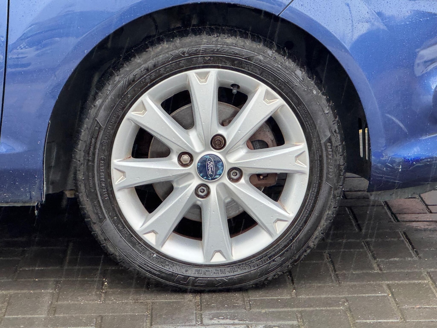 Used Ford Fiesta 2010 for sale - 77344899: Photo 11