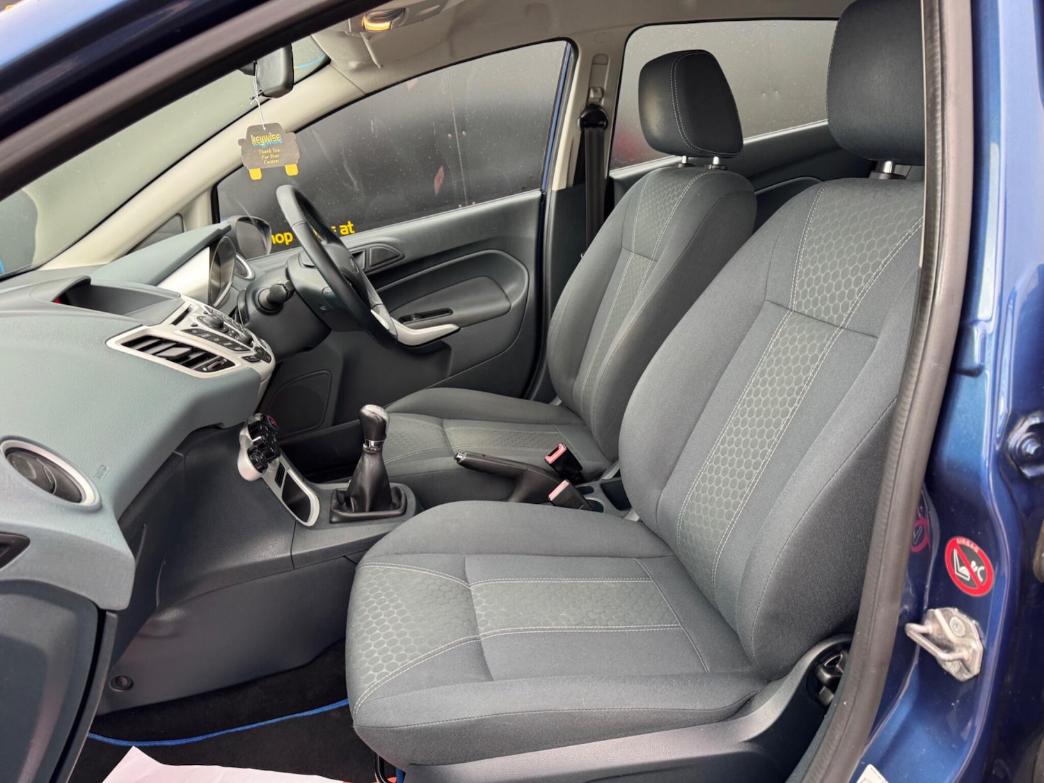 Used Ford Fiesta 2010 for sale - 77344899: Photo 21