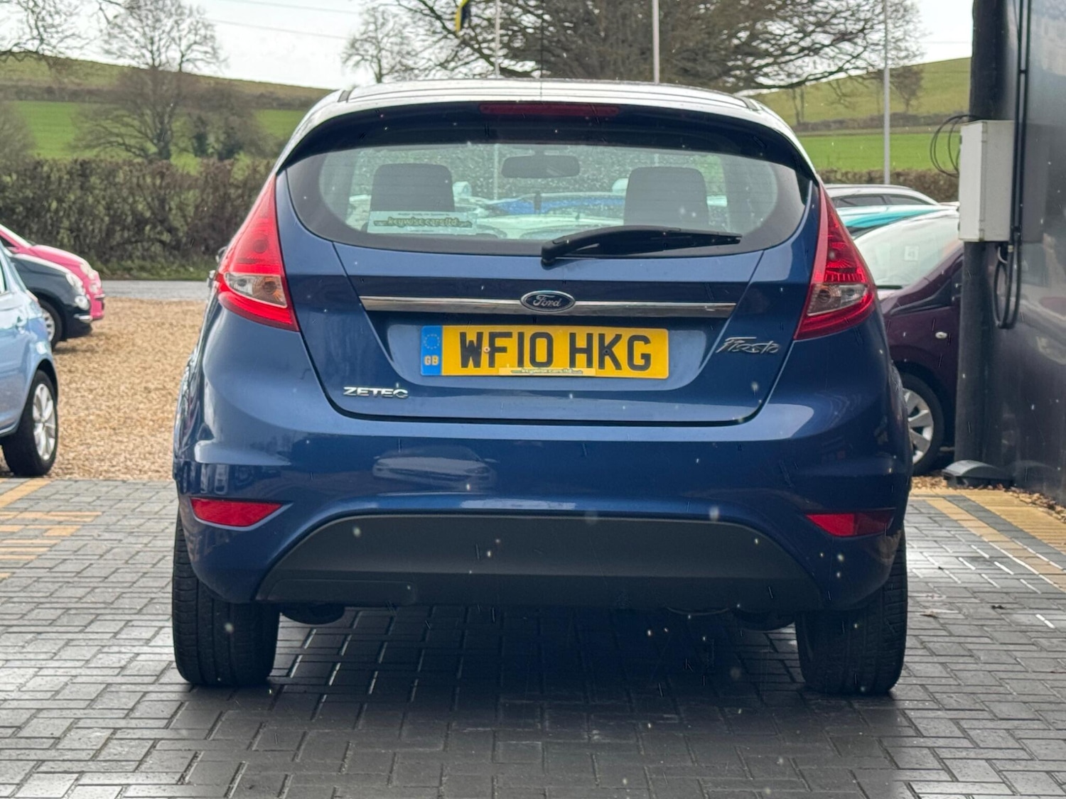 Used Ford Fiesta 2010 for sale - 77344899: Photo 5