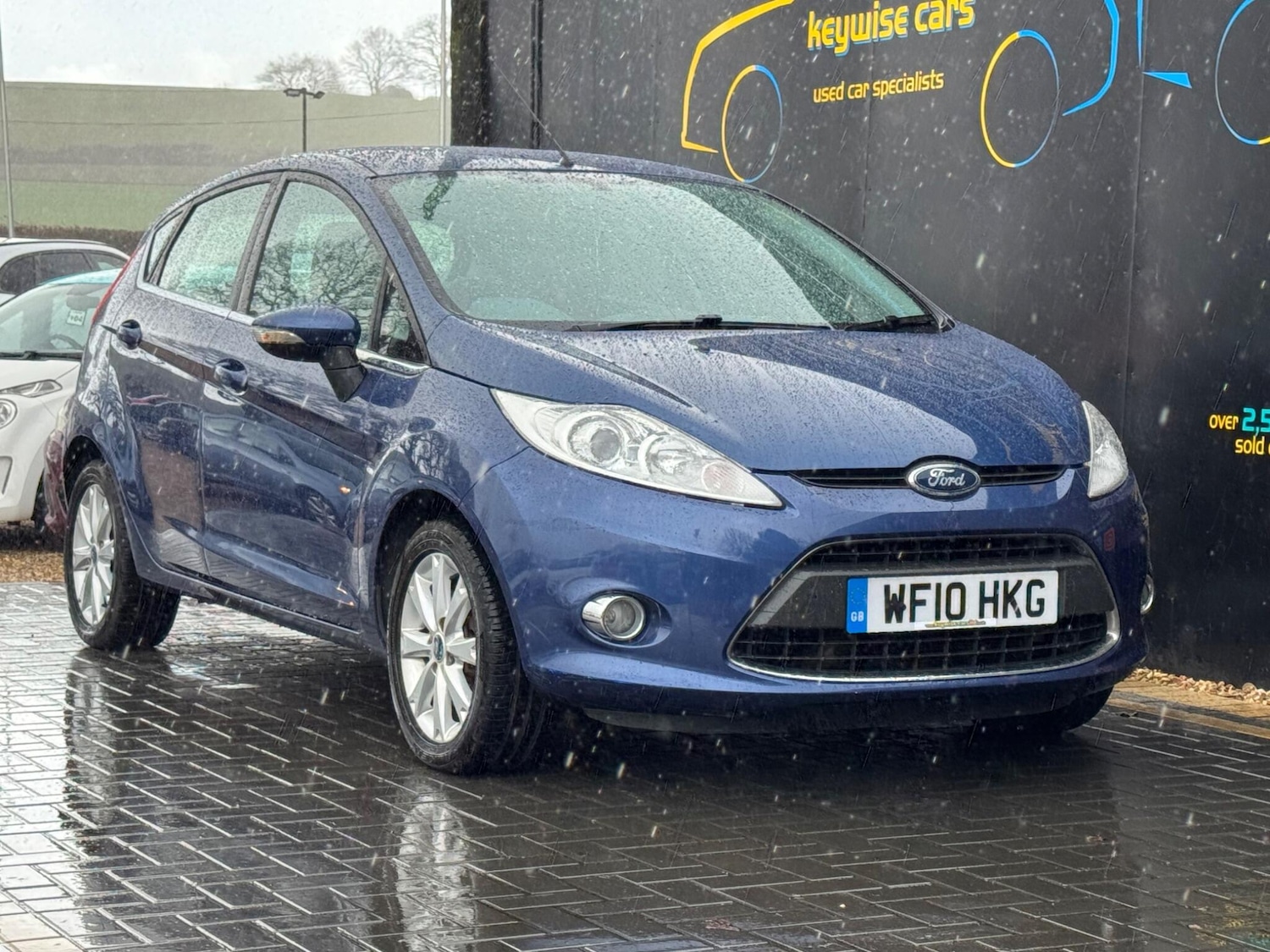 Used Ford Fiesta 2010 for sale - 77344899: Photo 9