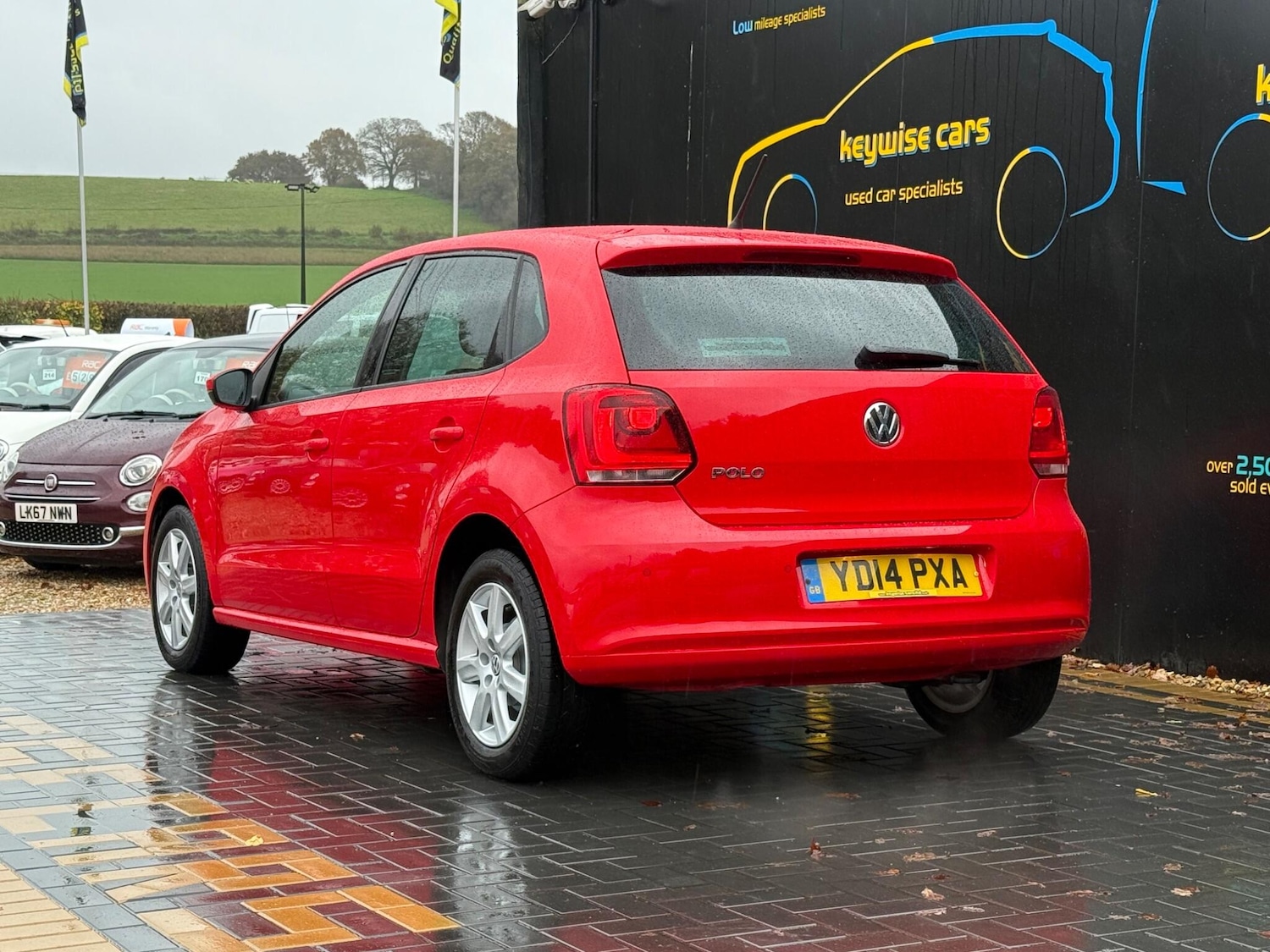 Used Volkswagen Polo 2014 for sale - 76584335: Photo 3
