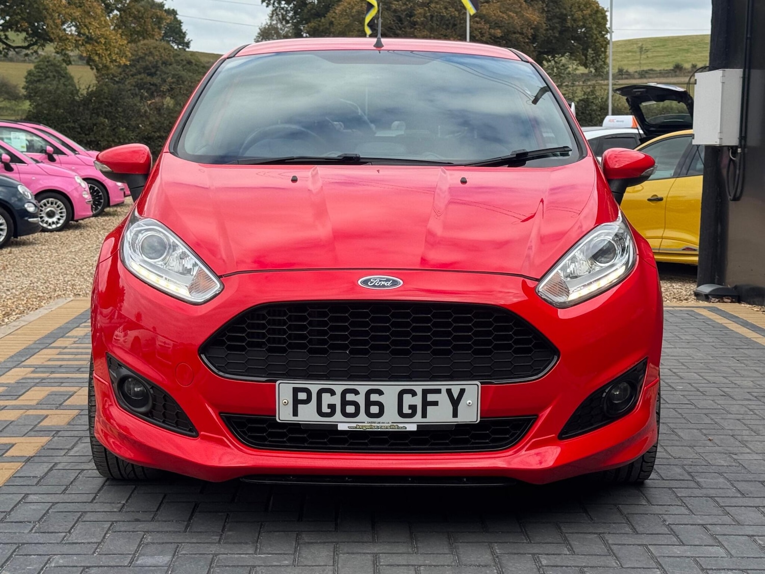 Used Ford Fiesta 2017 for sale - 76689189: Photo 13