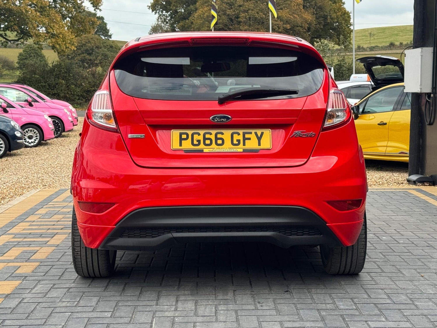 Used Ford Fiesta 2017 for sale - 76689189: Photo 5