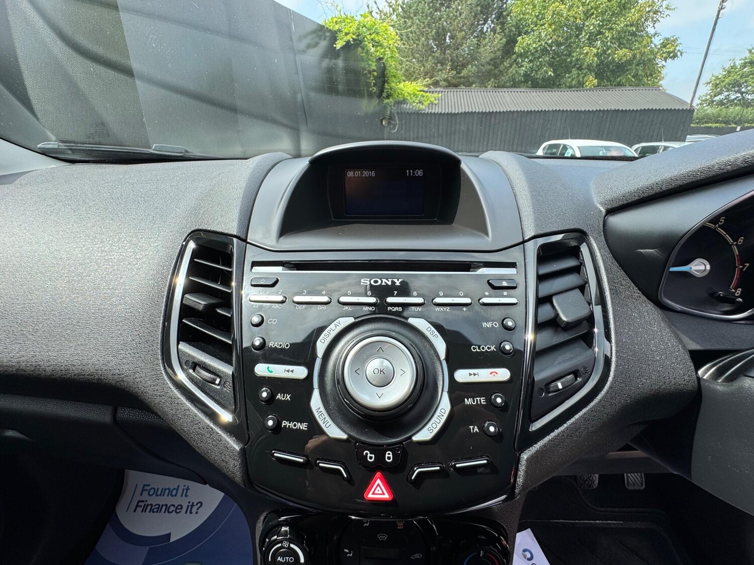 Vehicle 29
