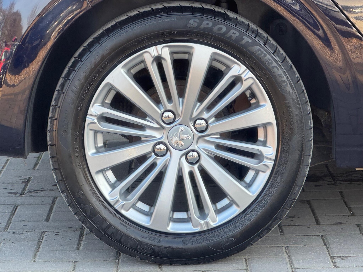 Used Peugeot 208 2017 for sale - 77970407: Photo 13