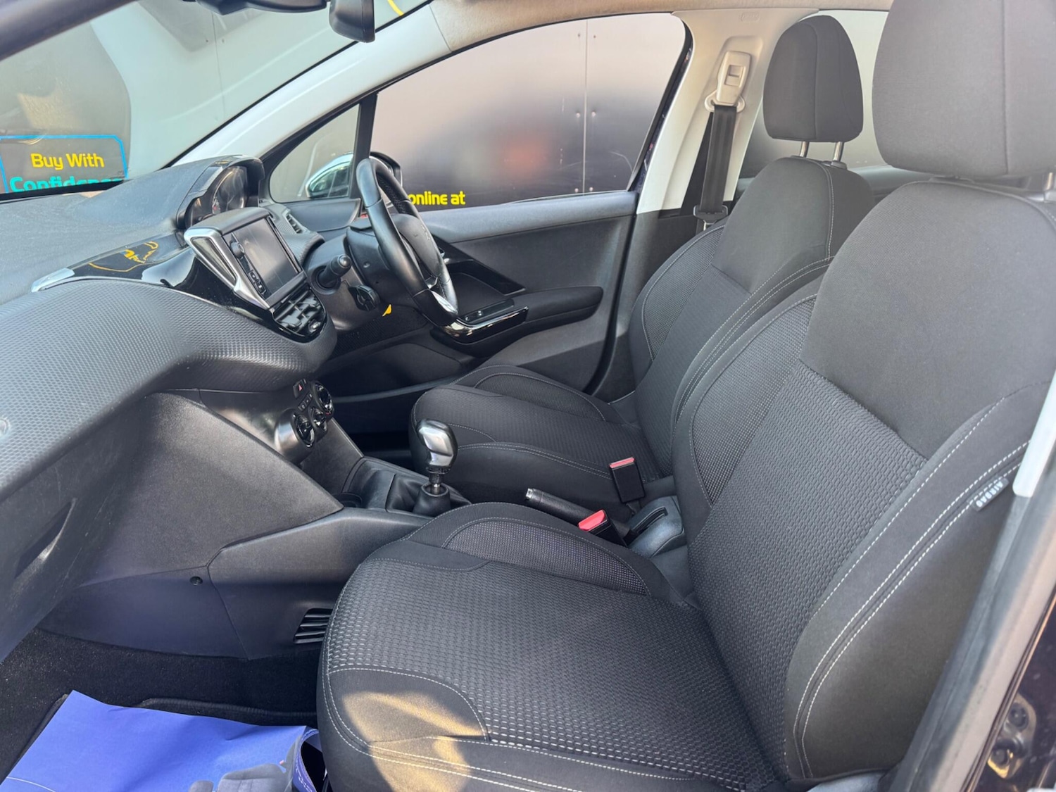 Used Peugeot 208 2017 for sale - 77970407: Photo 21