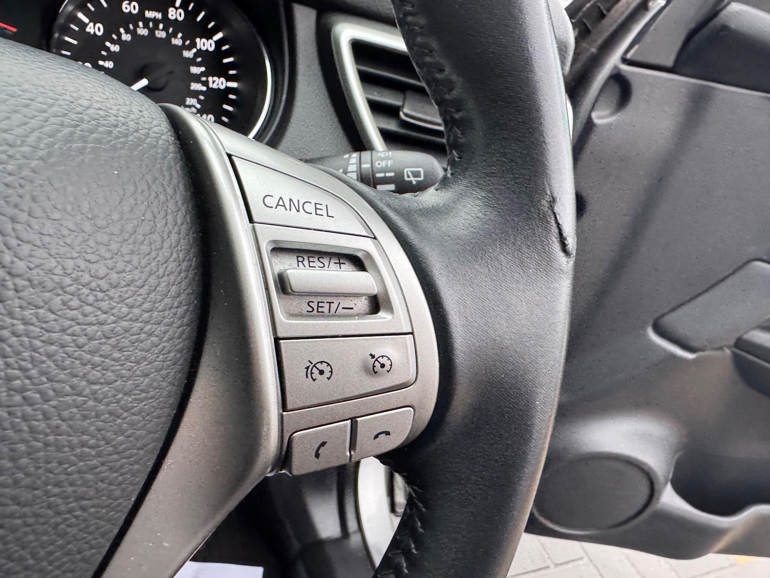 Used Nissan Qashqai 2017 for sale - 77377493: Photo 25