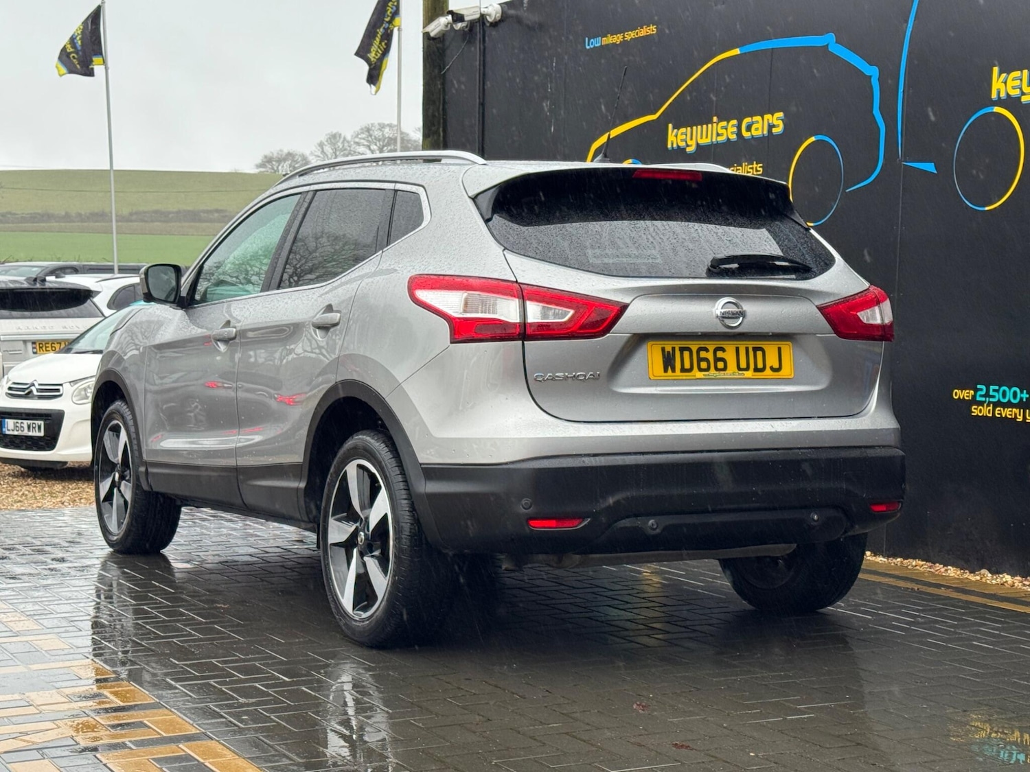 Used Nissan Qashqai 2017 for sale - 77377493: Photo 3