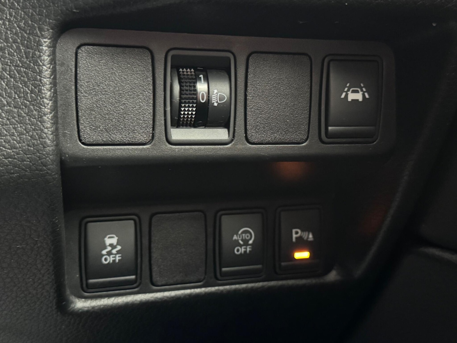 Used Nissan Qashqai 2017 for sale - 77377493: Photo 32