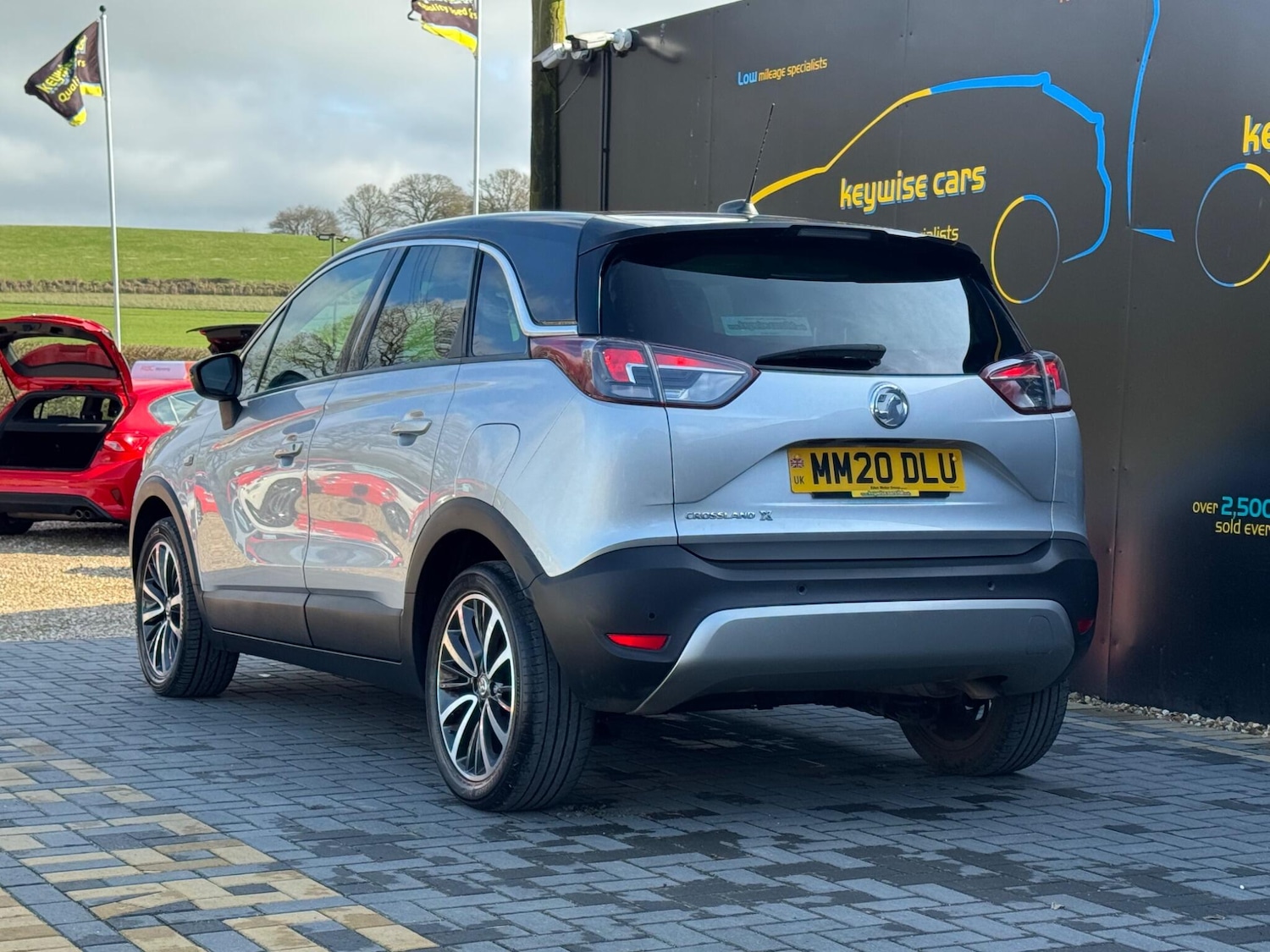 Used Vauxhall Crossland X 2020 for sale - 77658700: Photo 3