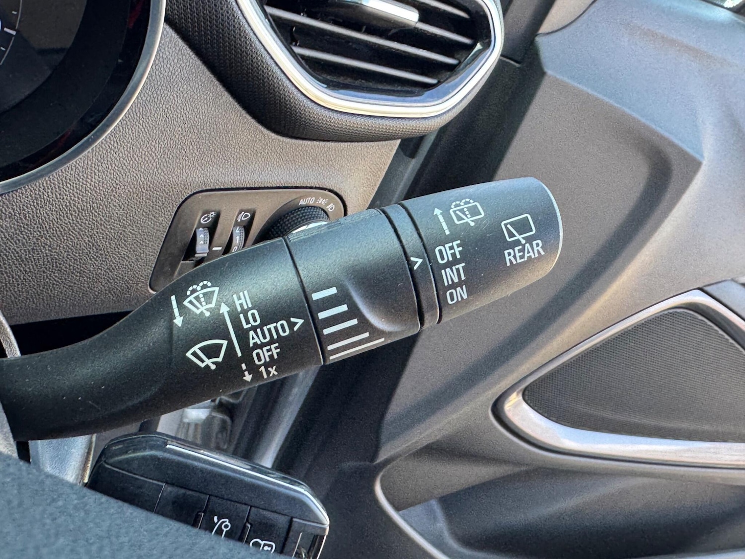 Used Vauxhall Crossland X 2020 for sale - 77658700: Photo 30