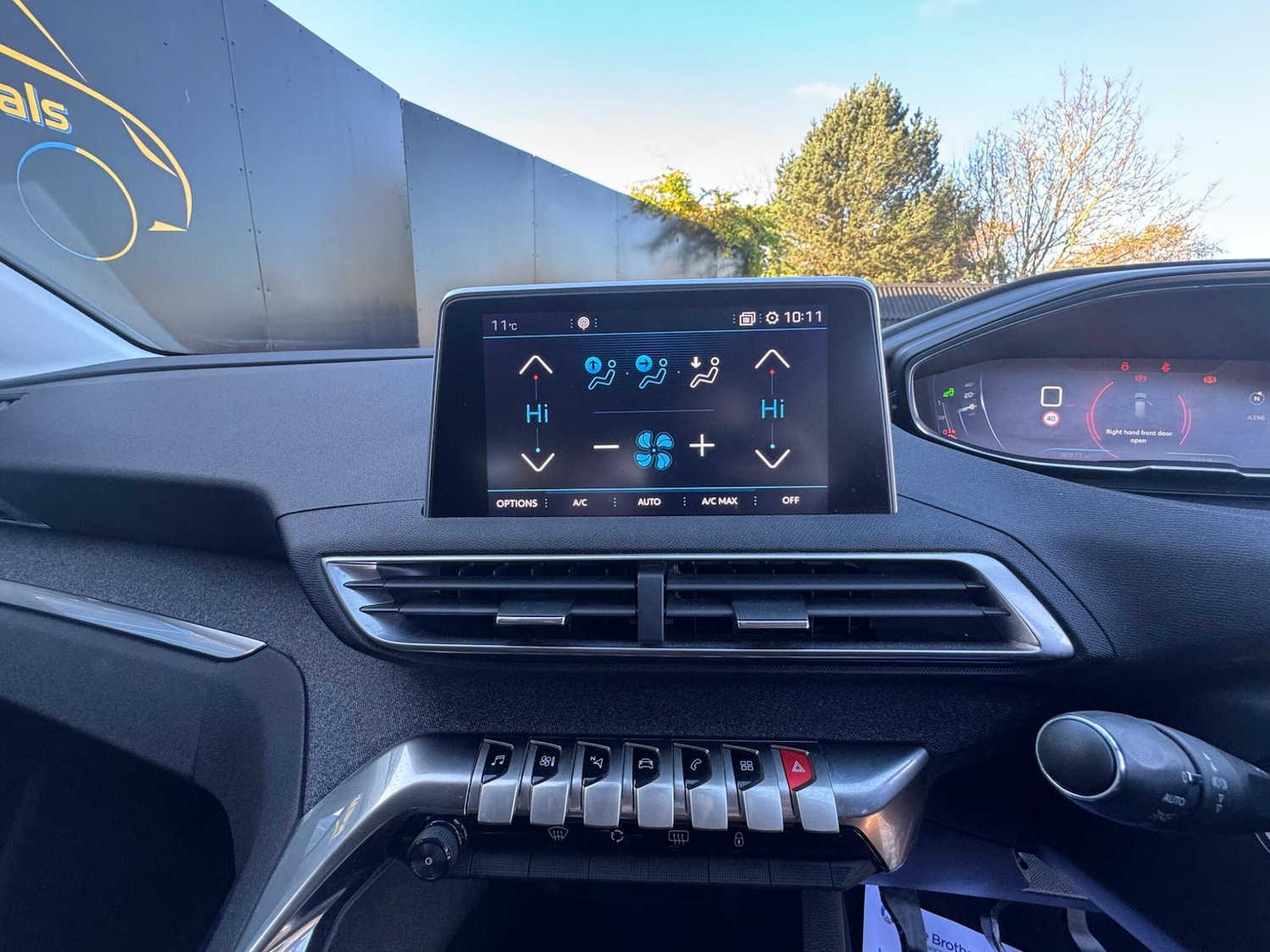 Used Peugeot 3008 2017 for sale - 76607652: Photo 22