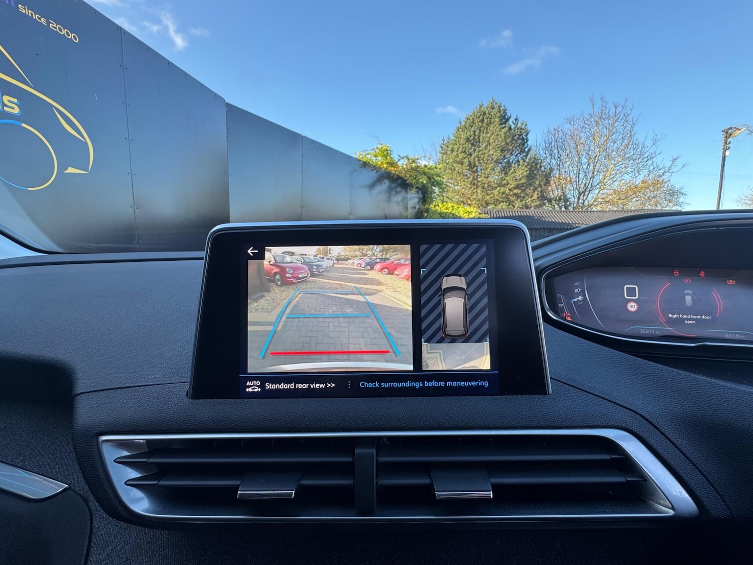 Used Peugeot 3008 2017 for sale - 76607652: Photo 28