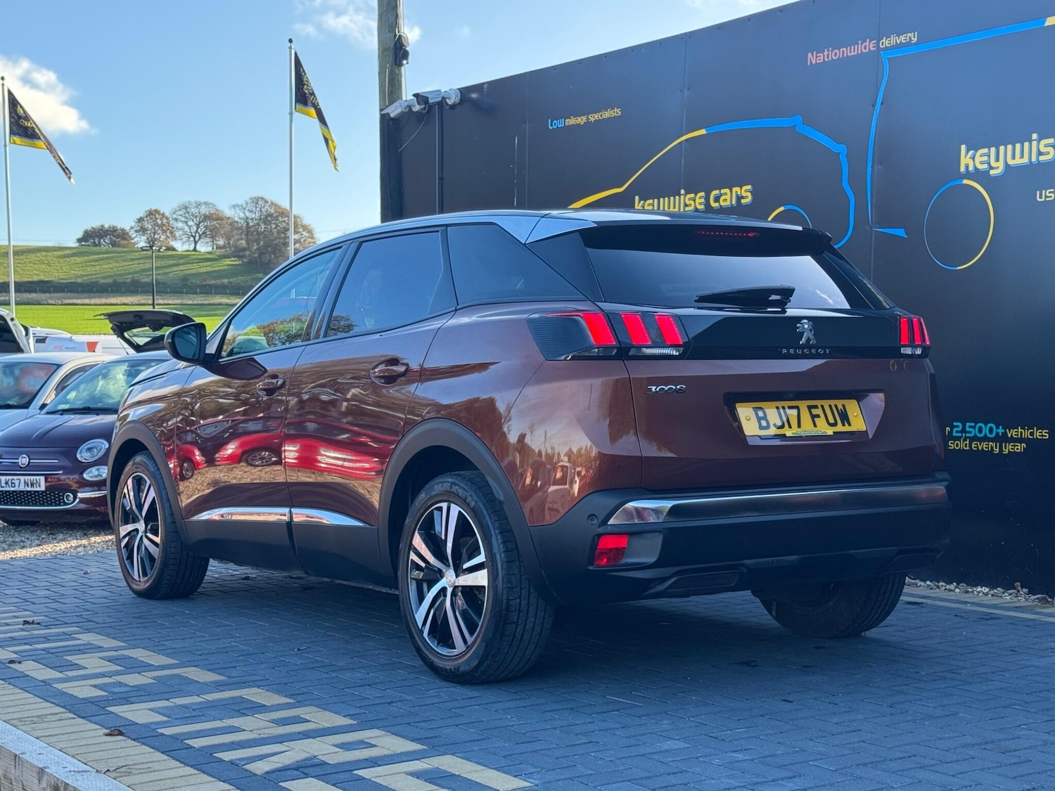 Used Peugeot 3008 2017 for sale - 76607652: Photo 3