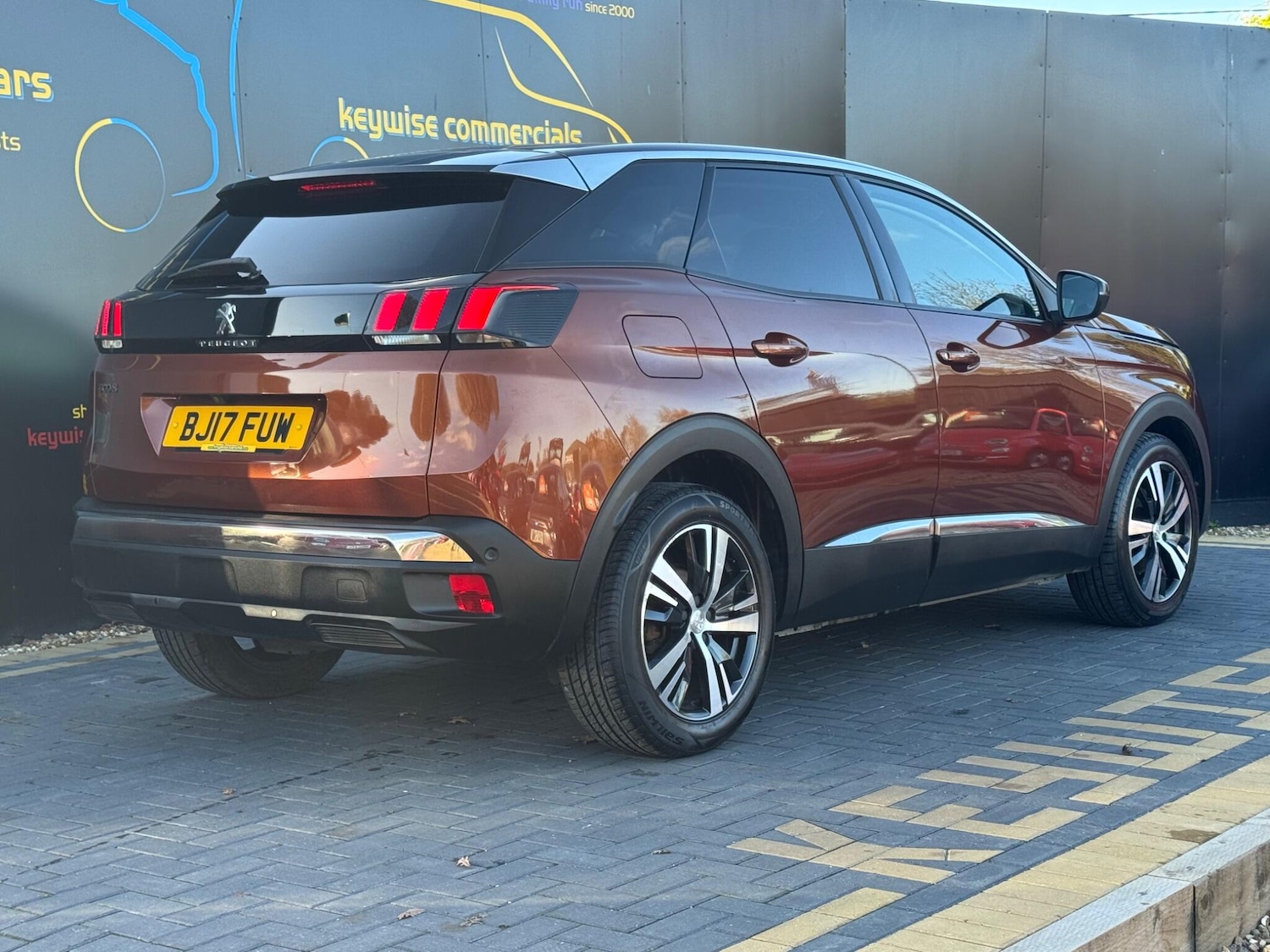 Used Peugeot 3008 2017 for sale - 76607652: Photo 5