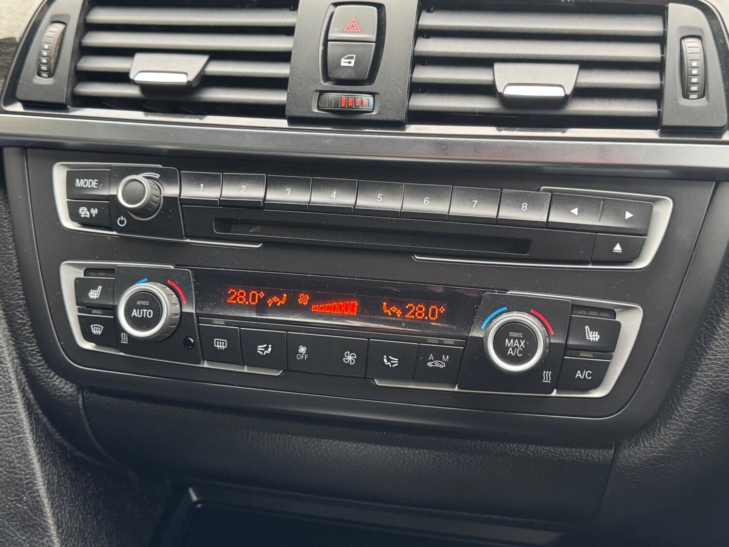 Used BMW 3 Series 2014 for sale - 76781246: Photo 33