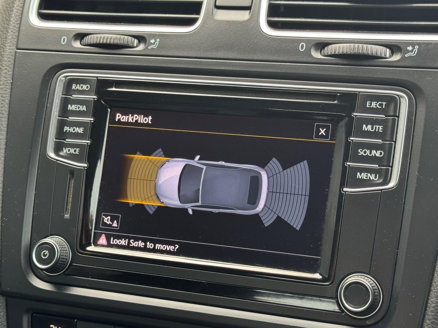 Used Volkswagen Golf 2016 for sale - 76992518: Photo 28