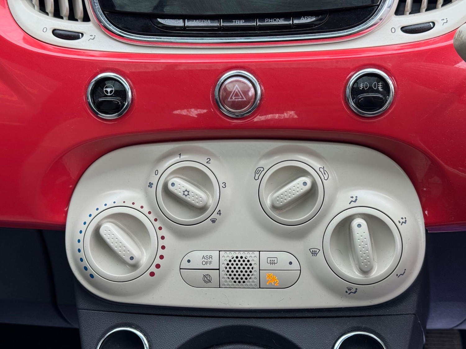 Used Fiat 500 2016 for sale - 76992359: Photo 26