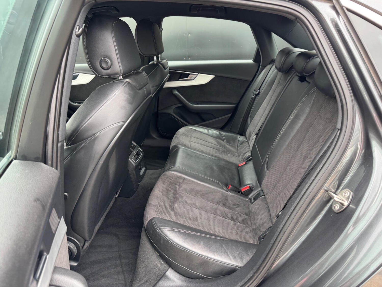 Used Audi A4 2016 for sale - 76151850: Photo 19