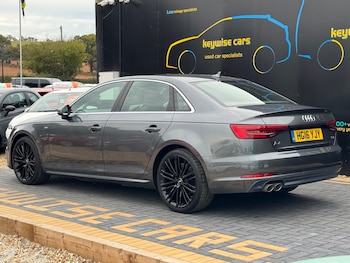 Used Audi A4 2016 for sale - 76151850: Photo 3