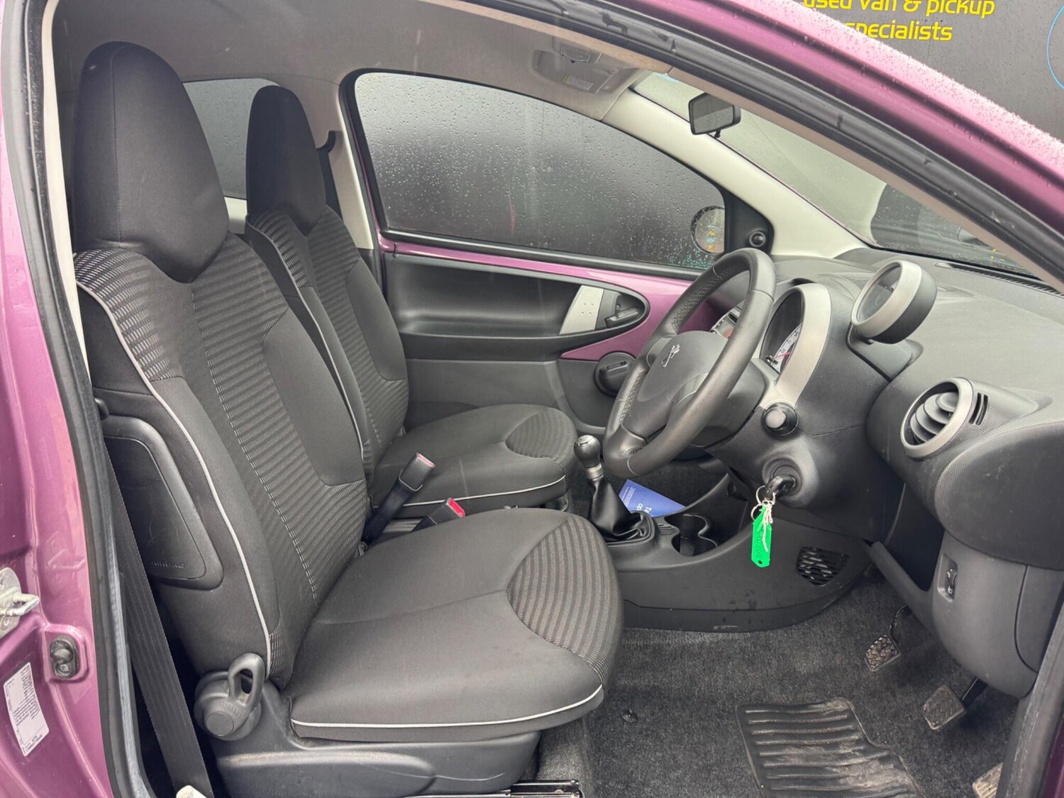 Used Peugeot 107 2012 for sale - 76584522: Photo 17