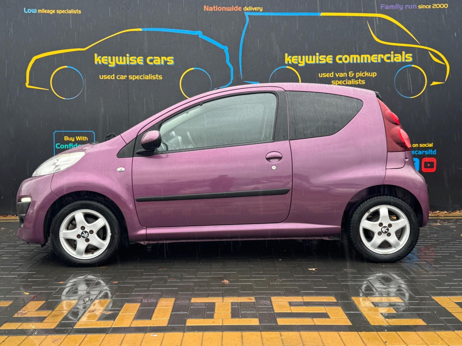 Used Peugeot 107 2012 for sale - 76584522: Photo 2