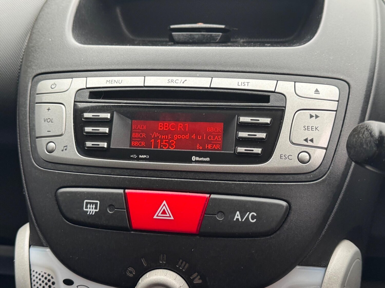 Used Peugeot 107 2012 for sale - 76584522: Photo 28