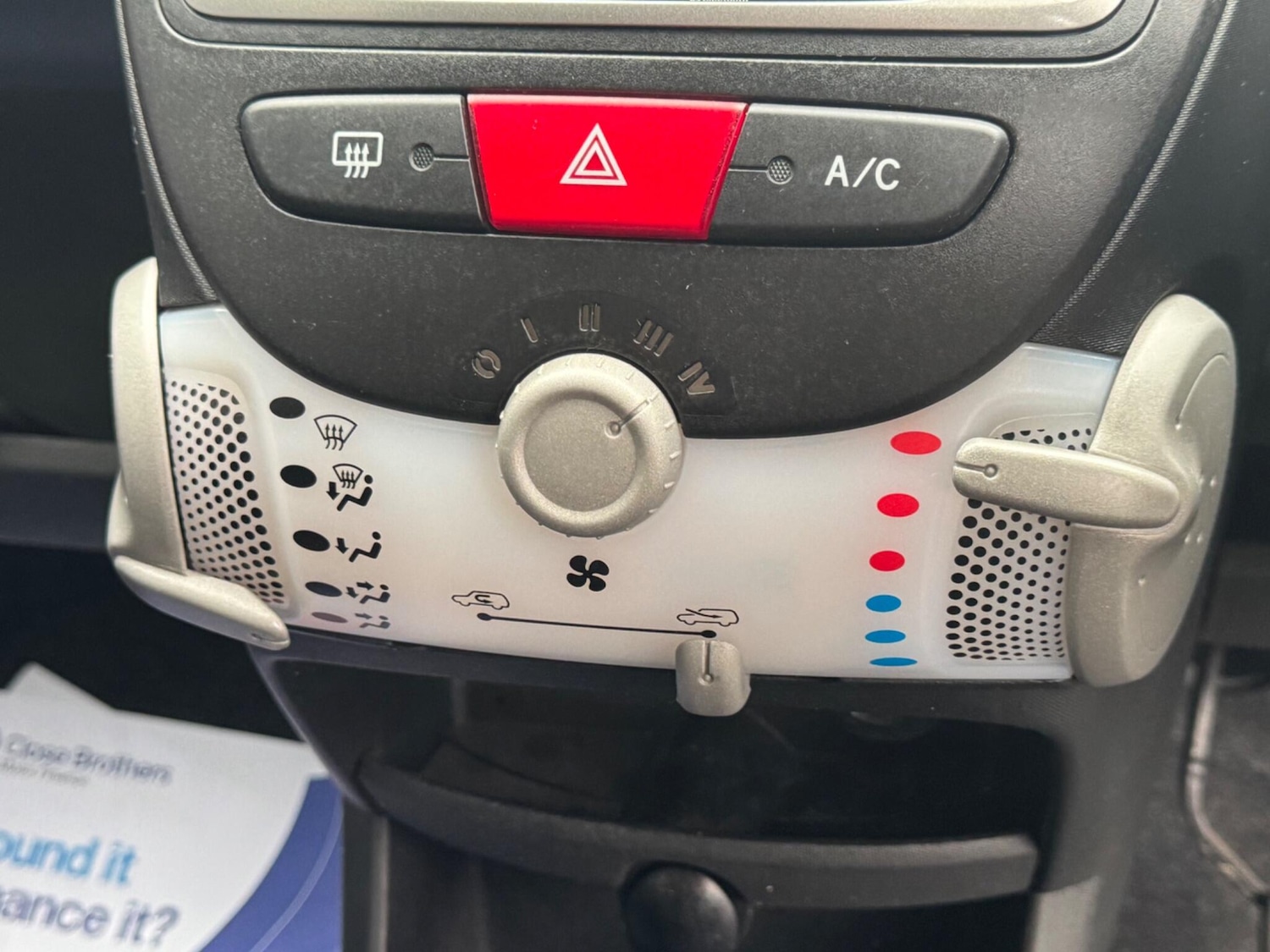 Used Peugeot 107 2012 for sale - 76584522: Photo 29