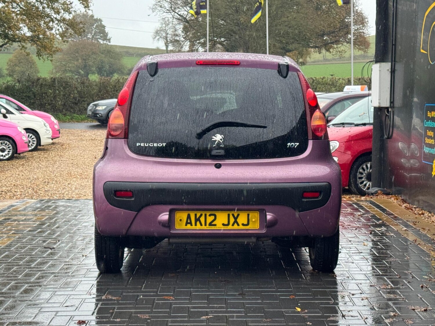 Used Peugeot 107 2012 for sale - 76584522: Photo 5