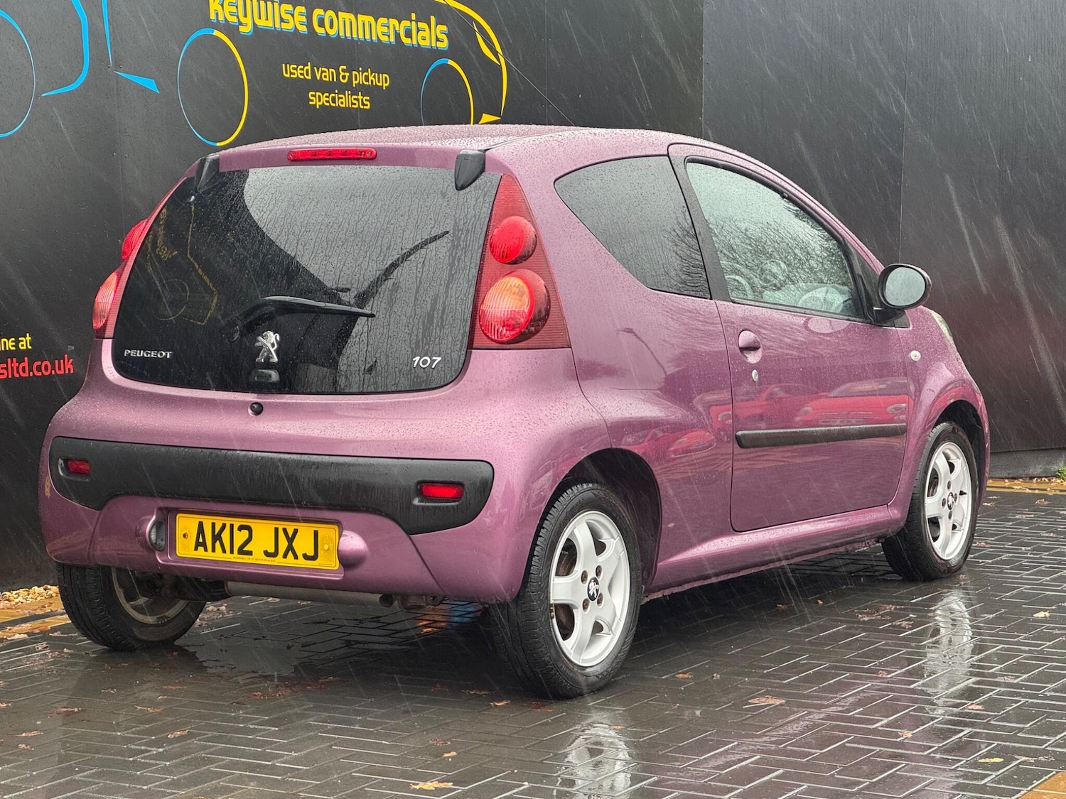 Used Peugeot 107 2012 for sale - 76584522: Photo 6