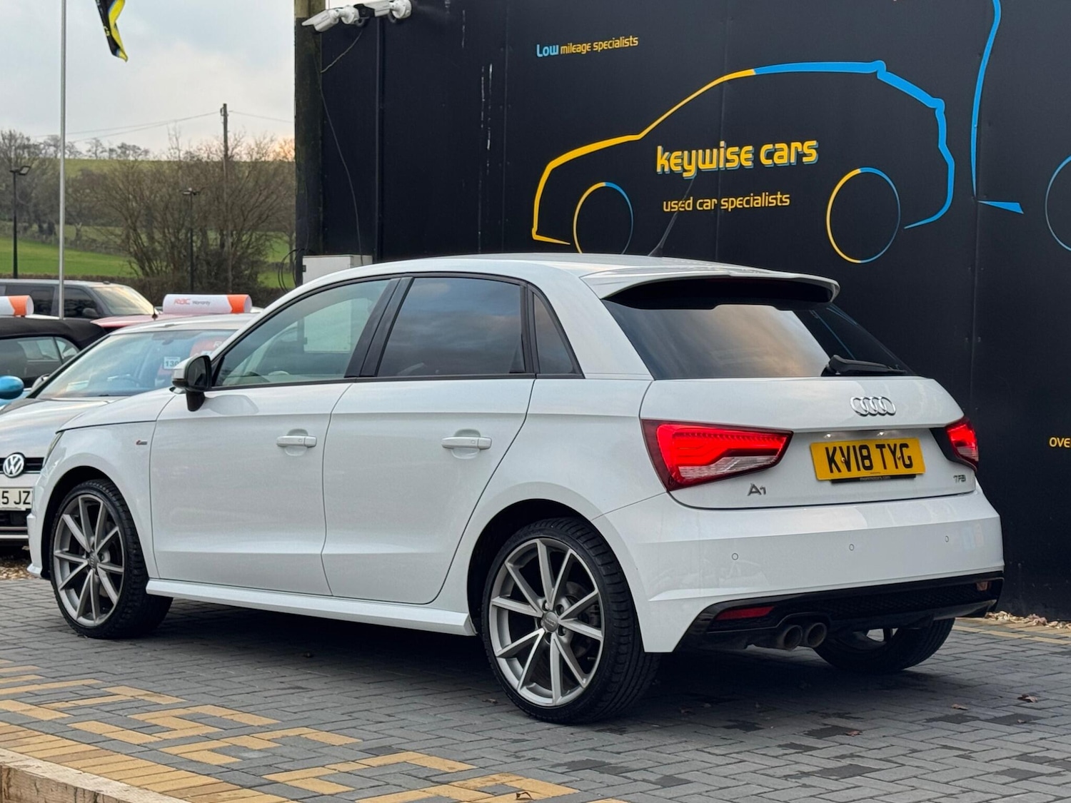 Used Audi A1 2018 for sale - 77040599: Photo 3