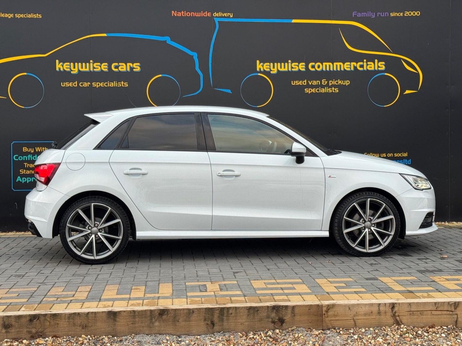 Used Audi A1 2018 for sale - 77040599: Photo 6