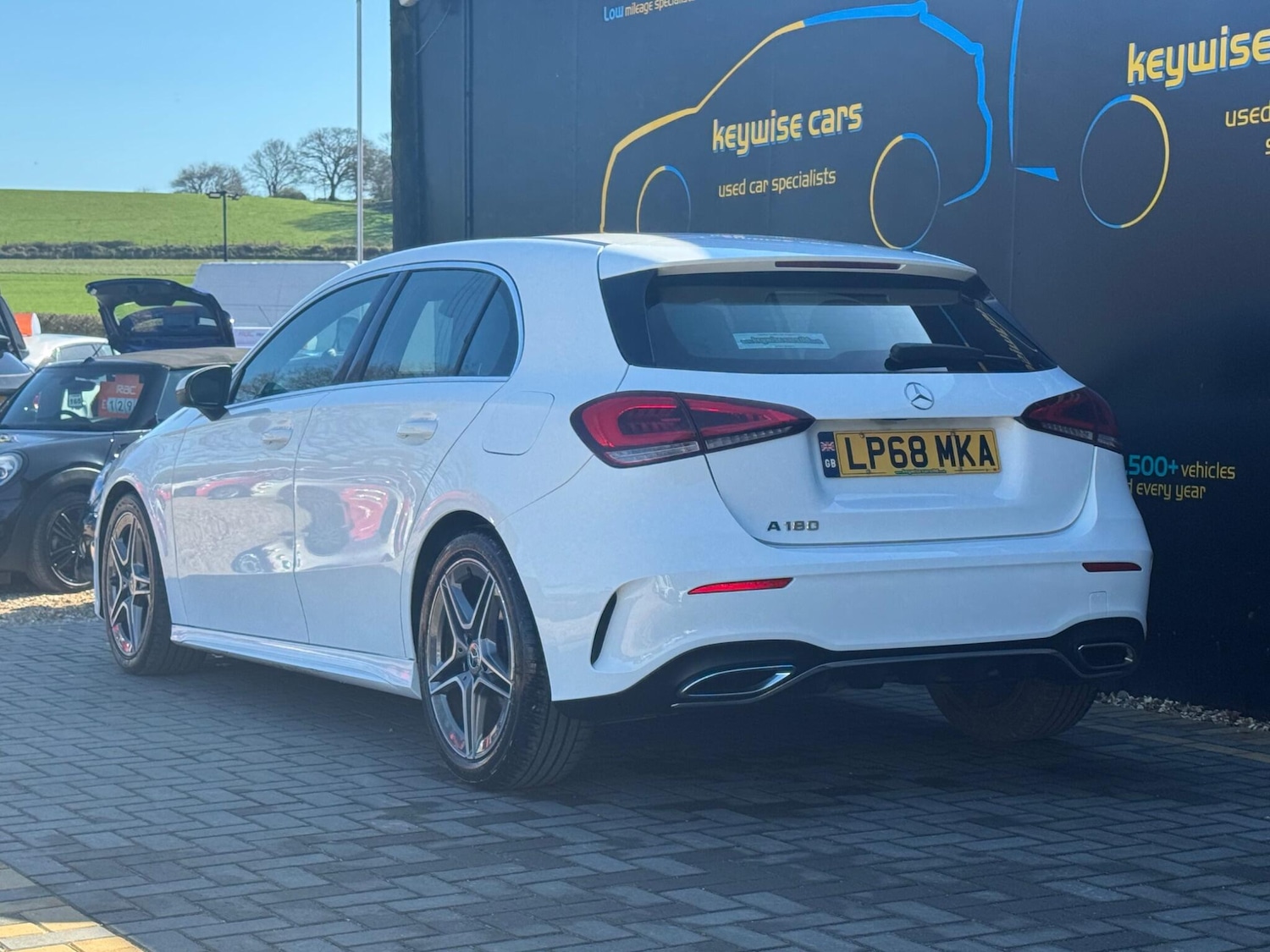 Used Mercedes-Benz A-Class 2018 for sale - 77940047: Photo 3