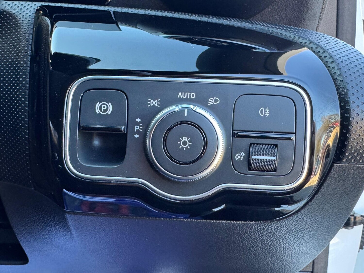 Used Mercedes-Benz A-Class 2018 for sale - 77940047: Photo 37