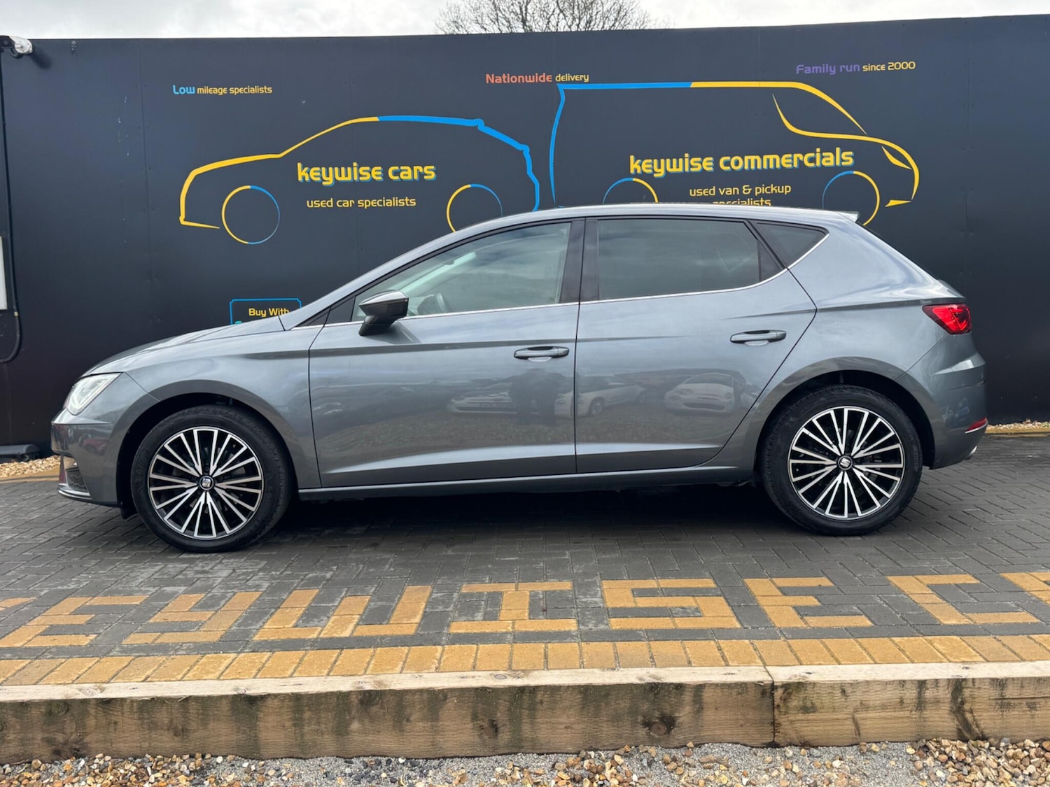 Used SEAT Leon 2017 for sale - 77625404: Photo 2